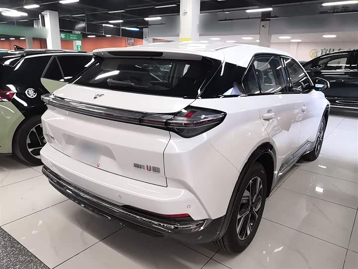 Hozon U 2023 2023款 哪吒U-Ⅱ 500 U秀版 磷酸铁锂