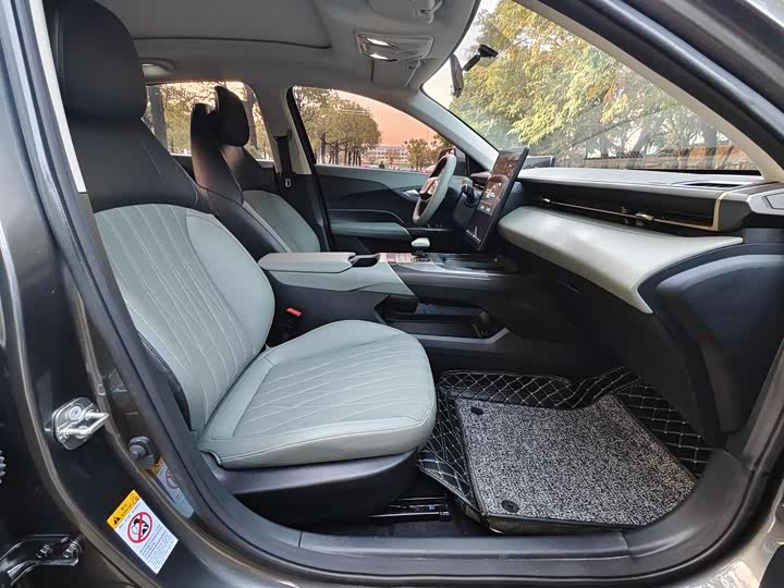 Changan Yida 2023 2023款 蓝鲸NE 1.5T GDI DCT领航型