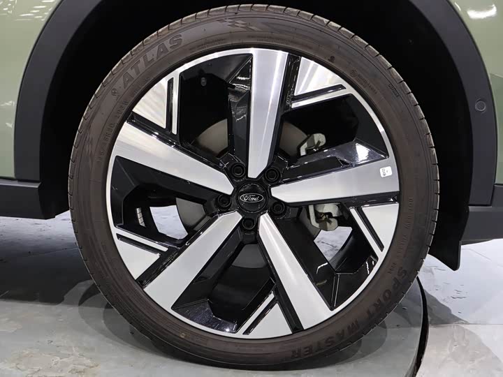 Ford Equator Sport 2025 2025款 EcoBoost 170 尊领型PLUS