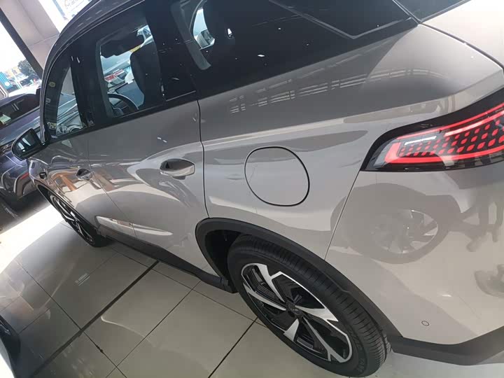 BYD Seal 05 DM-i Hybrid 2025 2025款 DM-i 智驾版 120KM旗舰型