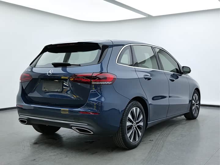Mercedes-Benz B-Class 2021 2021款 B 200 动感型