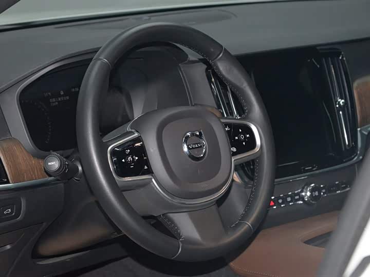 Volvo V90 2021 2021款 Cross Country B5 AWD 智远版