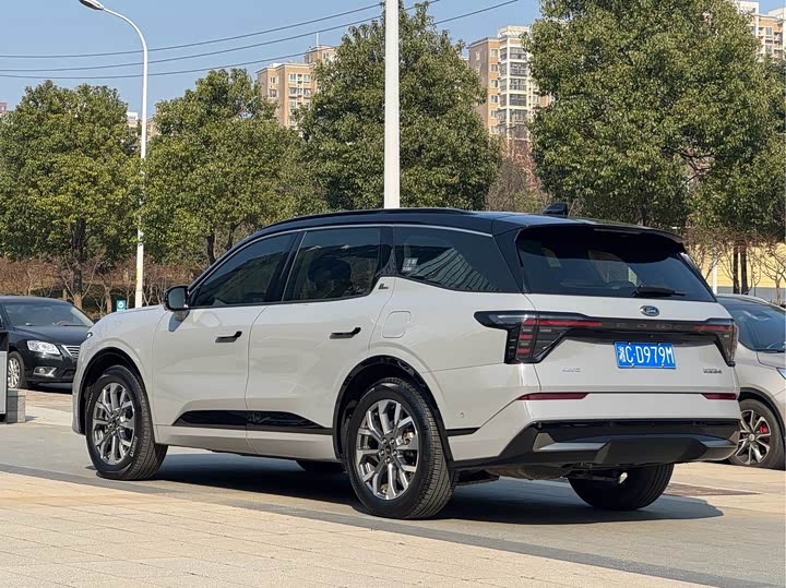 Ford Edge 2023 2023款 锐界L 2.0T EcoBoost 四驱七座至尊型