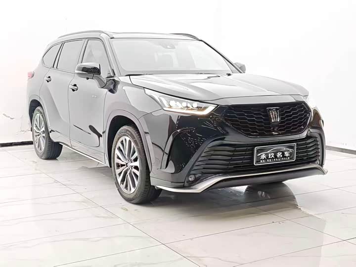 Toyota Crown Kluger 2024 2024款 2.5L HEV四驱豪华版