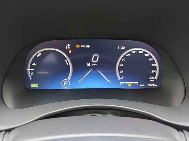 Toyota Crown Kluger 2024 2024款 2.5L HEV四驱豪华版