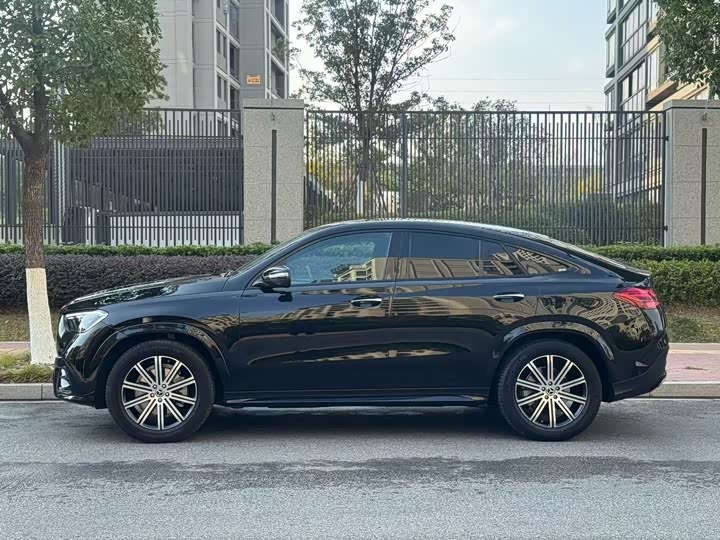 Mercedes-Benz GLE-Class Coupe 2024 2024款 GLE 350 4MATIC 轿跑SUV 豪华型
