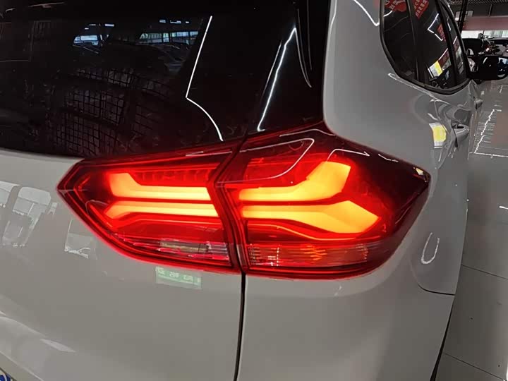 Chevrolet Tracker 2019 2019款 Redline 335T CVT潮版 国VI