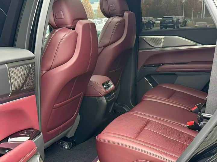 Cadillac XT5 2025 2025款 2.0T 铂金型