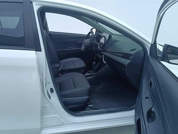 Toyota Yaris L 2022 2022款 1.5L CVT领先PLUS版