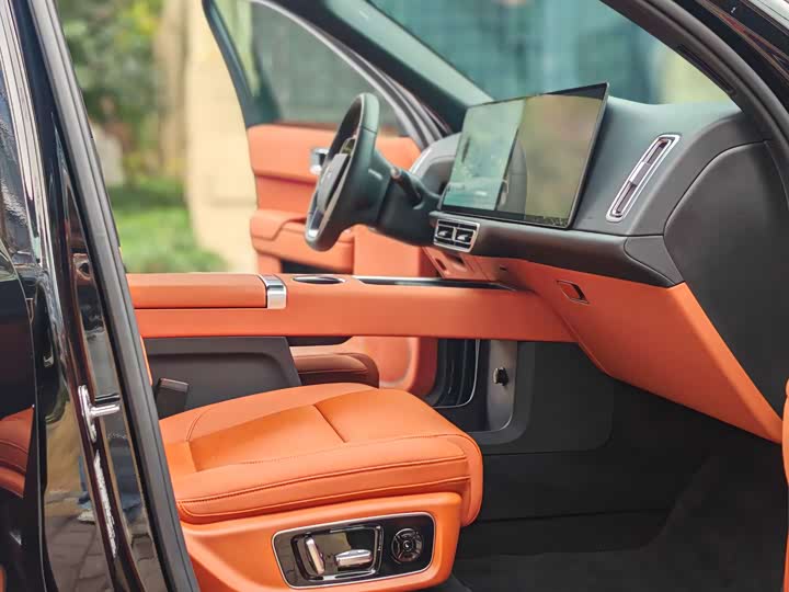 LiXiang L9 2025 2025款 Ultra 智能焕新版