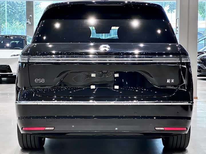 Nio ES8 2026 2026款 六座行政豪华版