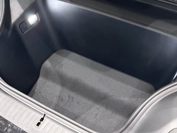 Nio ES8 2026 2026款 六座行政豪华版