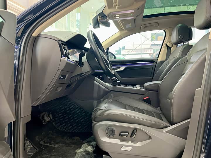 Volkswagen Touareg 2023 2023款 2.0TSI 锐尚版