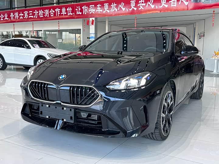 BMW 2 Series 2025 2025款 225L M运动曜夜套装