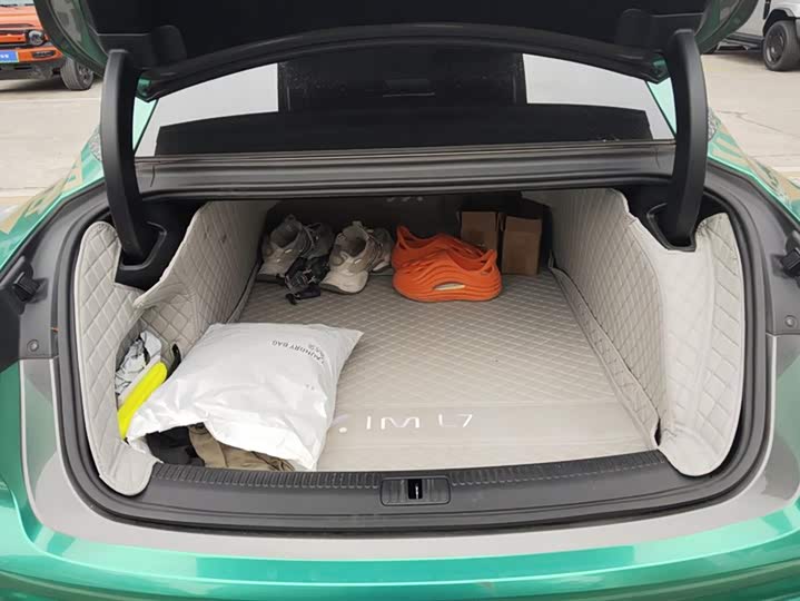 IM motors L7 2022 2022款 Pro