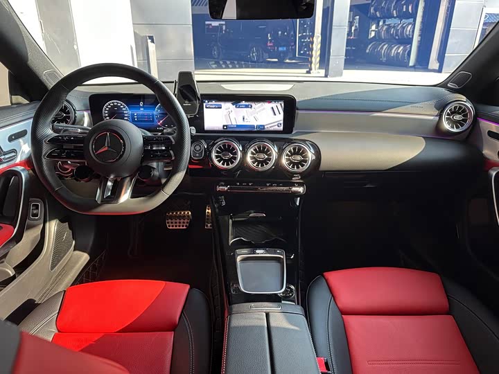 Mercedes-Benz CLA-Class AMG 2024 2024款 AMG CLA 35 4MATIC