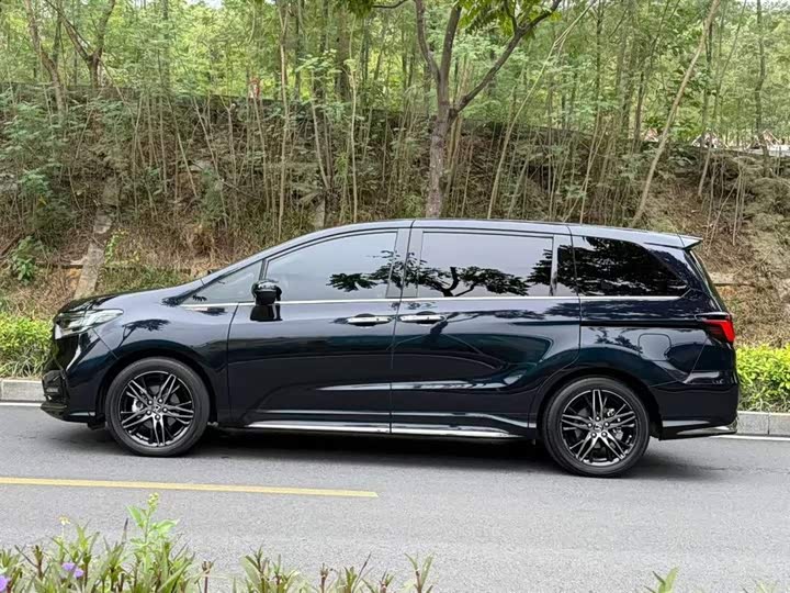Honda Odyssey 2024 2024款 2.0L e:HEV 锐·耀享版