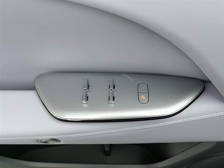 BAIC Arcfox Alpha T5 2024 2024款 520 PRO