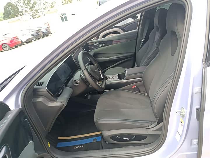 BYD Seal 2025 2025款 600四驱智驾版