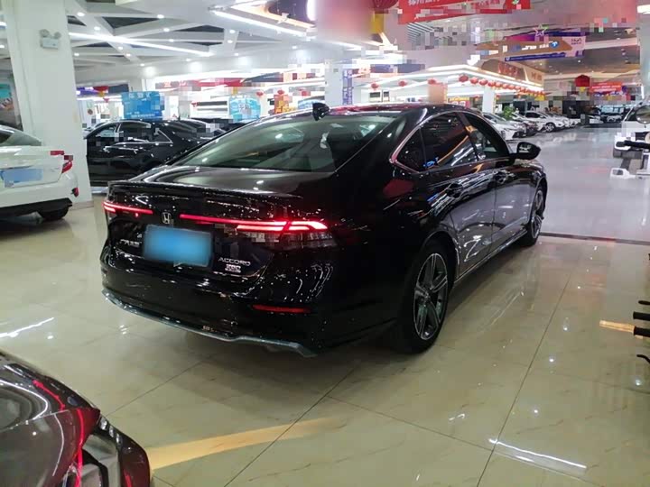 Honda Accord 2025 2025款 260TURBO 尊贵版