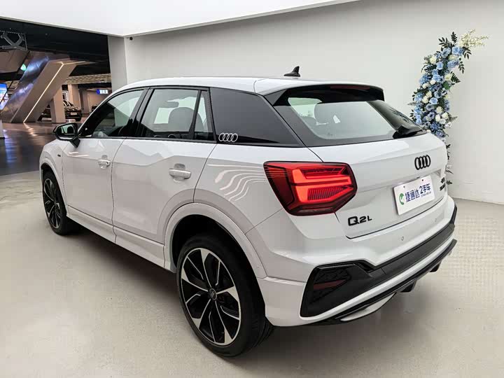 Audi Q2L 2024 2024款 35TFSI 豪华动感型