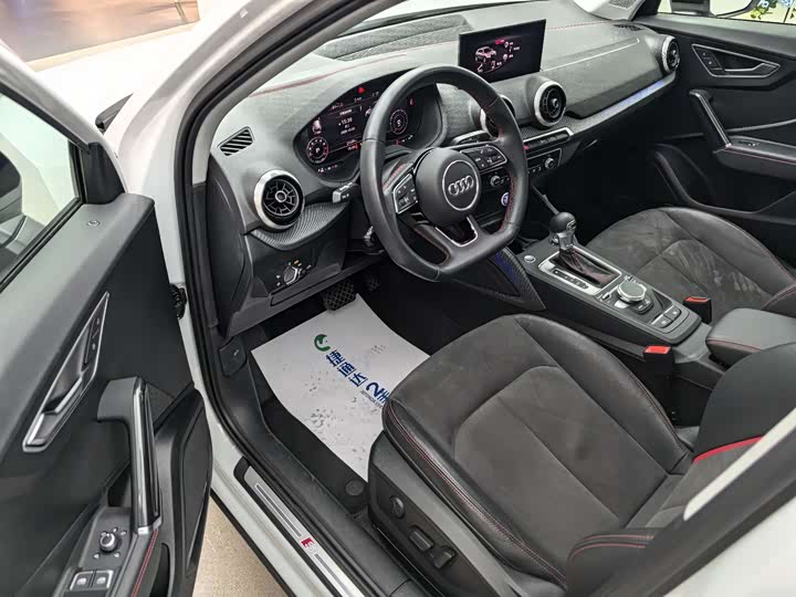 Audi Q2L 2024 2024款 35TFSI 豪华动感型
