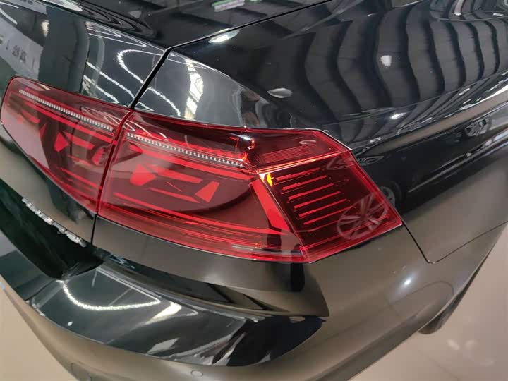 Volkswagen Magotan 2025 2025款 众享款 280TSI DSG舒适型