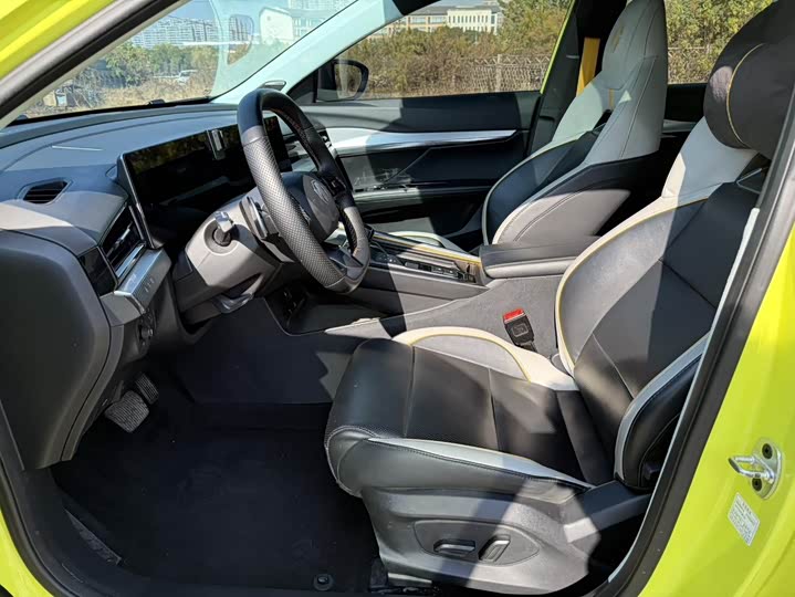 MG Motor 5 Scorpio 2022 2022款 1.5T Trophy运动旗舰版