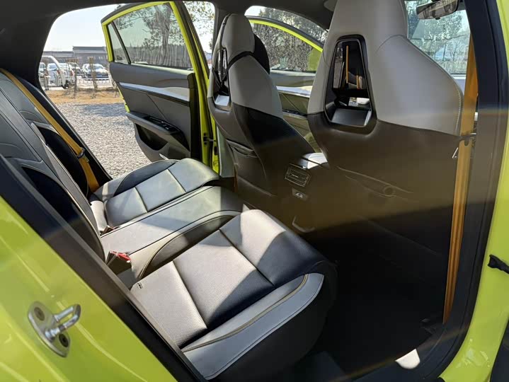 MG Motor 5 Scorpio 2022 2022款 1.5T Trophy运动旗舰版