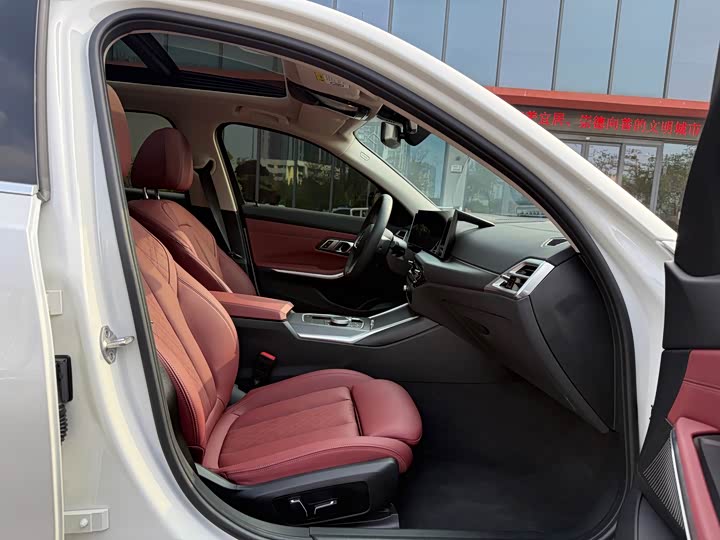 BMW i3 2025 2025款 eDrive 35 L