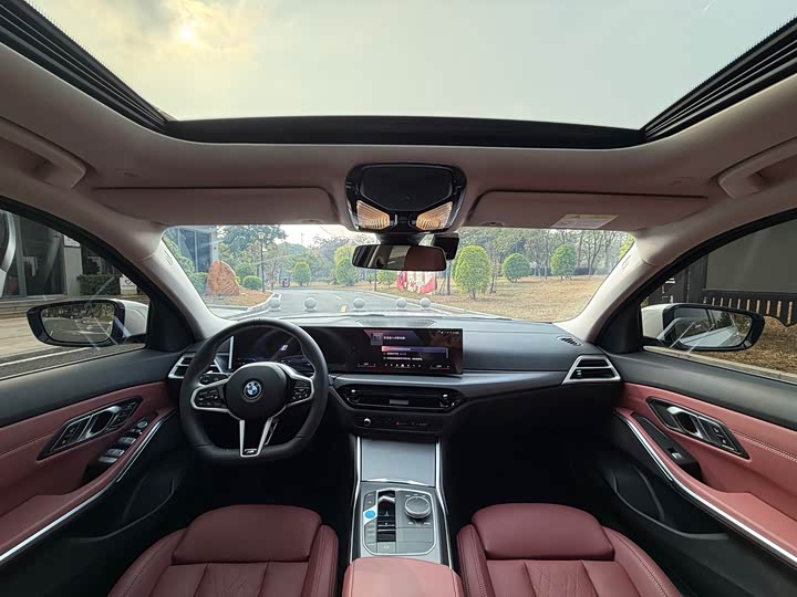 BMW i3 2025 2025款 eDrive 35 L