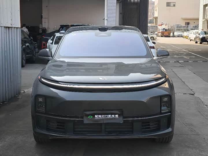 LiXiang L7 2025 2025款 Ultra 智能焕新版