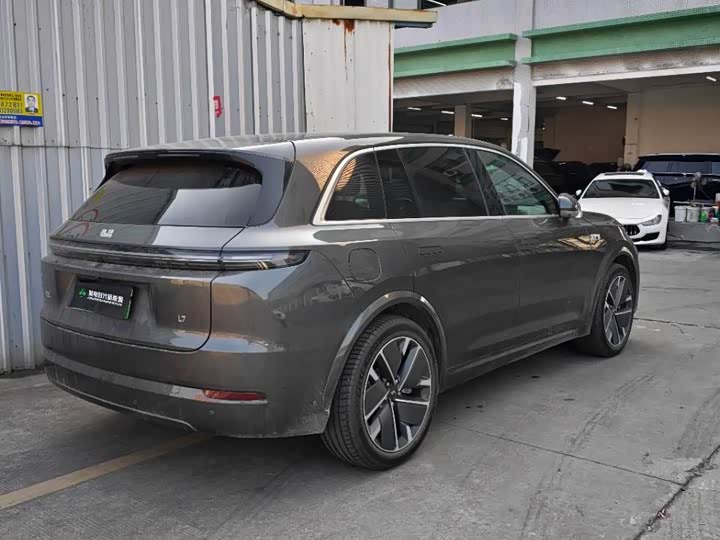 LiXiang L7 2025 2025款 Ultra 智能焕新版