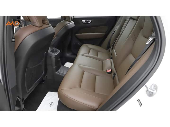 Volvo XC60 Hybrid 2025 2025款 插电式混动 长续航四驱智远豪华版