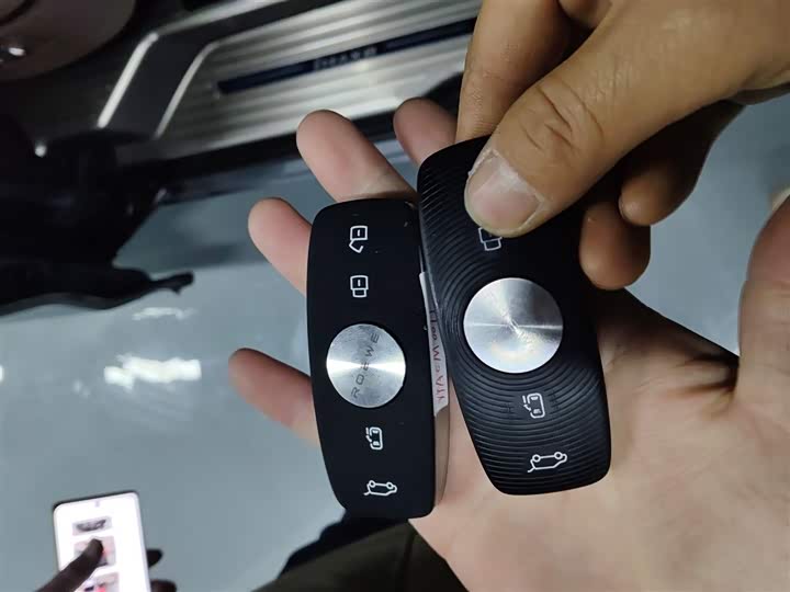 Roewe iMax 8 EV 2022 2022款 黄金版