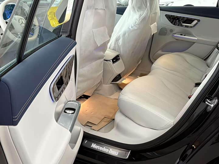 Mercedes-Benz EQE 2025 2025款 500 4MATIC 豪华版