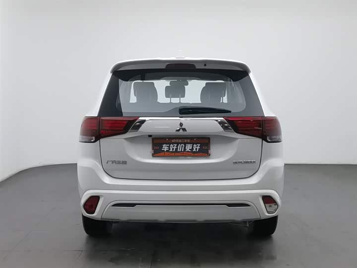 Mitsubishi Outlander 2021 2021款 改款 2.0L 两驱畅行版 5座