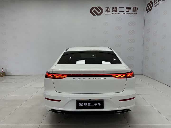 Bestune B70 2024 2024款 龙腾版 1.5T 领创型