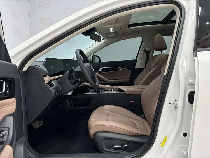 Bestune B70 2024 2024款 龙腾版 1.5T 领创型