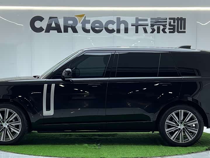 2025 Land Rover Range Rover