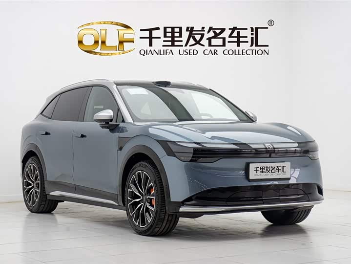 Zeekr 7X 2025 2025款 100kWh 长续航后驱智驾版