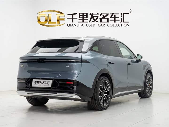 Zeekr 7X 2025 2025款 100kWh 长续航后驱智驾版