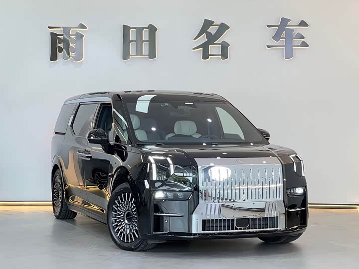 Zeekr 009 2024 2024款 六座行政版四驱 108kWh