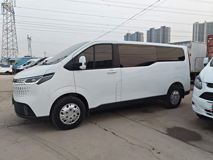 Maxus V70 2023 2023款 2.0T 精英版 自动长轴低顶 6/7座