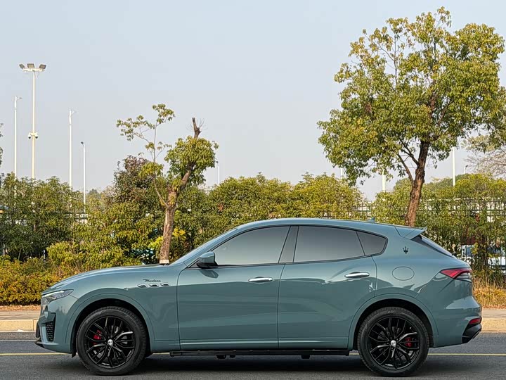Maserati Levante 2022 2022款 3.0T Modena