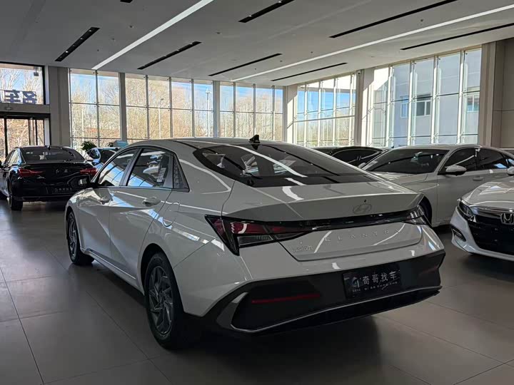 Hyundai Elantra N line 2023 2023款 1.5L CVT GLX精英版