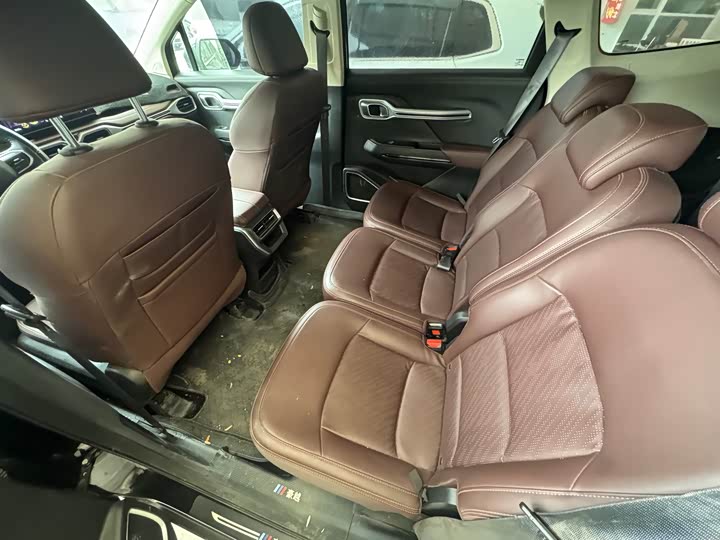 Geely Okavango 2022 2022款 1.8TD DCT豪华型 7座