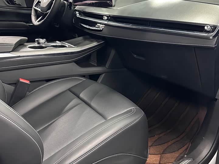 Cadillac XT5 2025 2025款 2.0T 豪华型