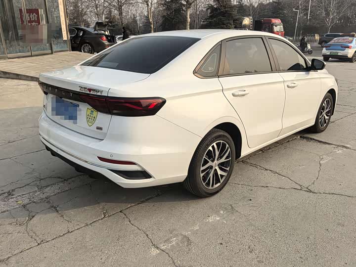 Geely Emgrand 2025 2025款 第4代 1.5L CVT龙腾版