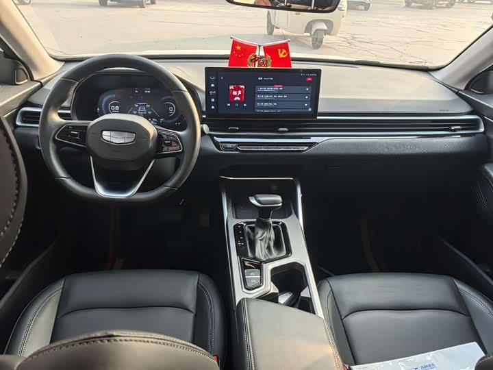 Geely Emgrand 2025 2025款 第4代 1.5L CVT龙腾版